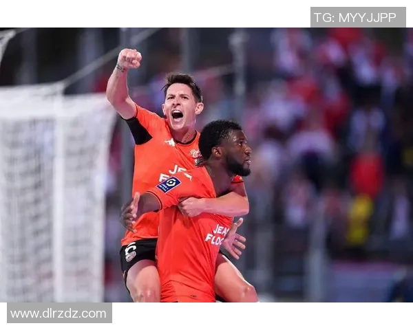 广州足球队以55分领跑洲际杯积分榜展现强劲实力